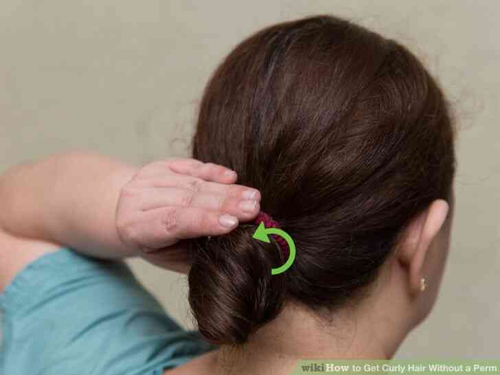 Image intitulée Obtenir des Cheveux Bouclés Sans Perm Étape 19